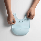 Miniware Portable Roll & Lock Silicone Bib