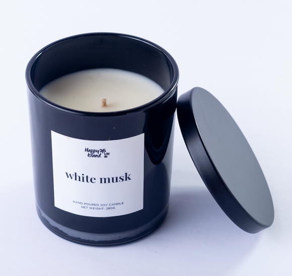 HAPPY ISLAND - White Musk Scented Soy Candle