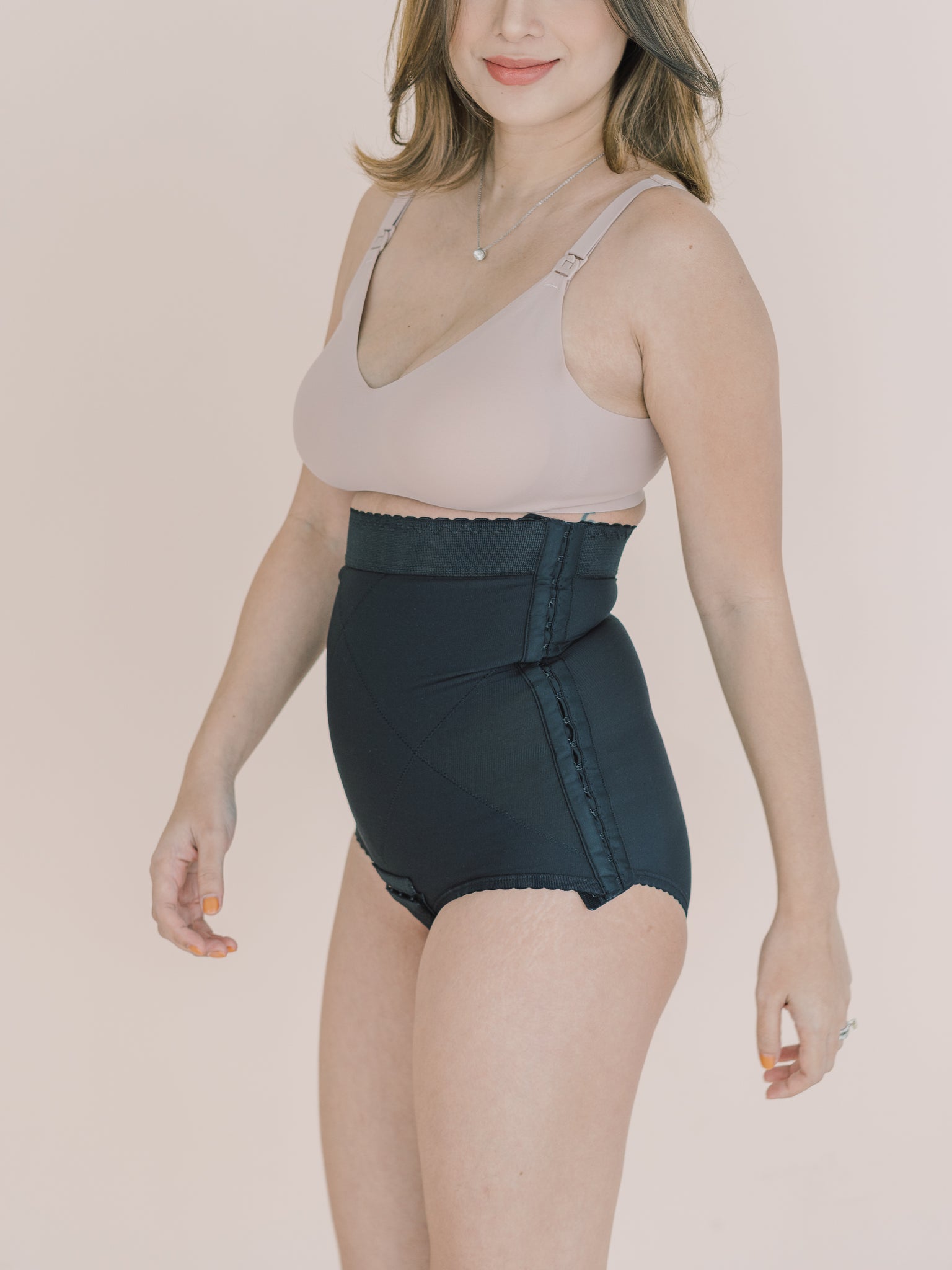 Wink Shapewear - The ULTIMATE compression garment. This line of our Wink  garments are our top pick and deliver the BEST results for postpartum &  post surgery recovery.🤰👶 This garment will: ✔️help